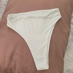 437 Aubrey Bottoms - White